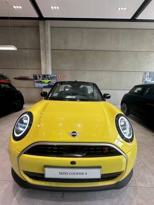 MINI COOPER 2.0 16V TWINPOWER GASOLINA S CABRIO STEPTRONIC MINI COOPER 2.0 16V TWINPOWER GASOLINA S CABRIO STEPTRONIC